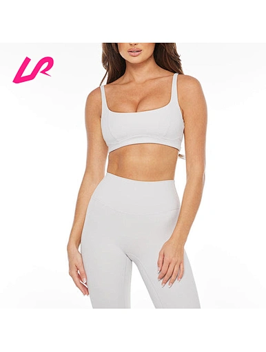 Experience ultimate support and style with our square neck sports bras. Shop now for a range of sizes and colors to enhance your workout wardrobe.